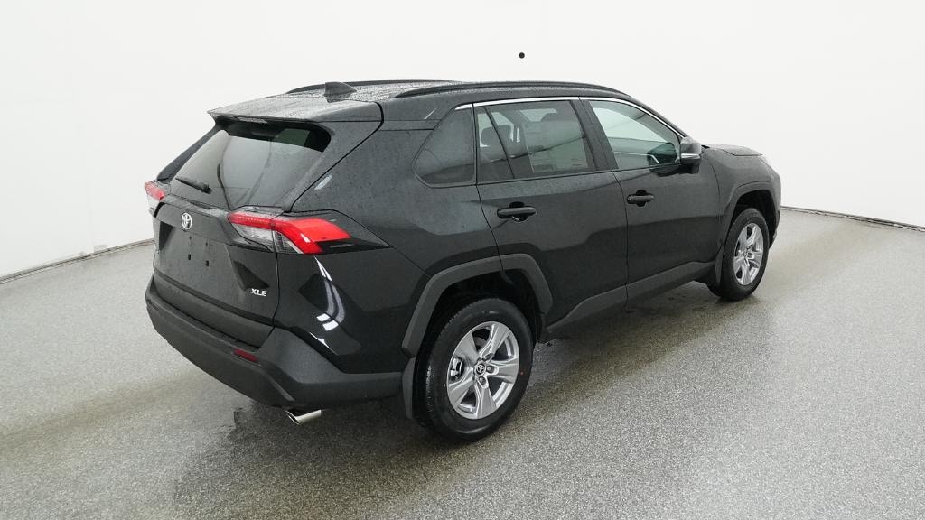 New 2025 Toyota RAV4 XLE SUV