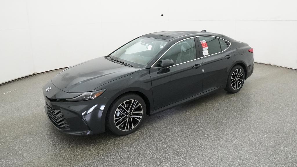 2026 Toyota Camry XLE's photo