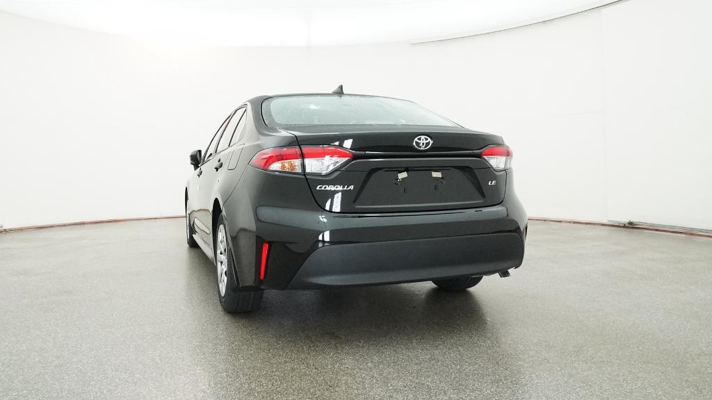 2026 Toyota Corolla LE photo 3