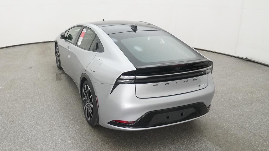 2025 Toyota Prius XSE - Photo 52