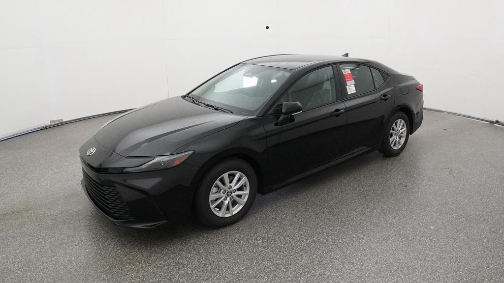 2026 Toyota Camry LE's photo