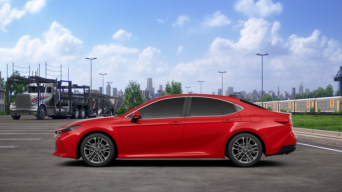 2026 Toyota Camry XLE photo 4