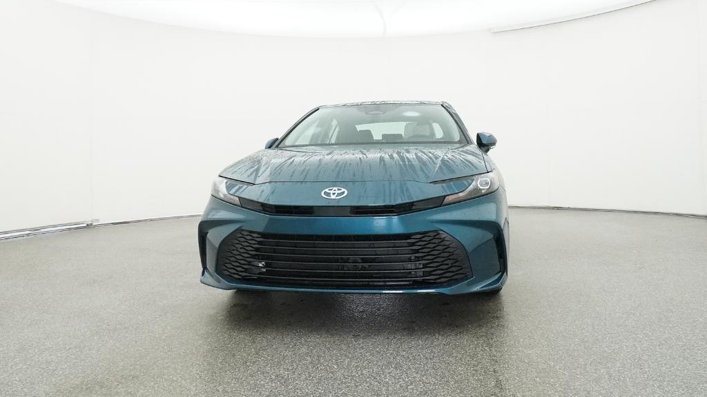 2026 Toyota Camry LE photo 2