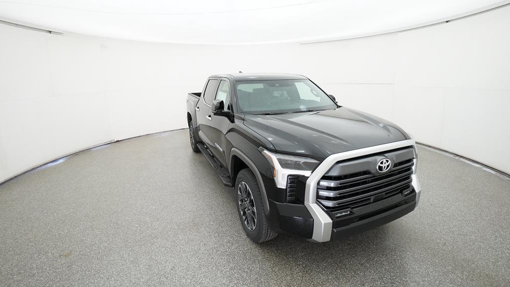 2025 Toyota Tundra Limited - Photo 28