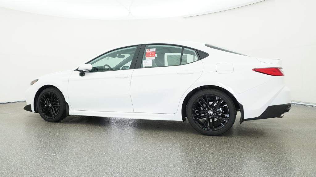 2026 Toyota Camry SE photo 3