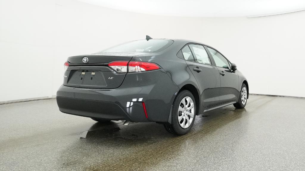 2026 Toyota Corolla LE photo 3