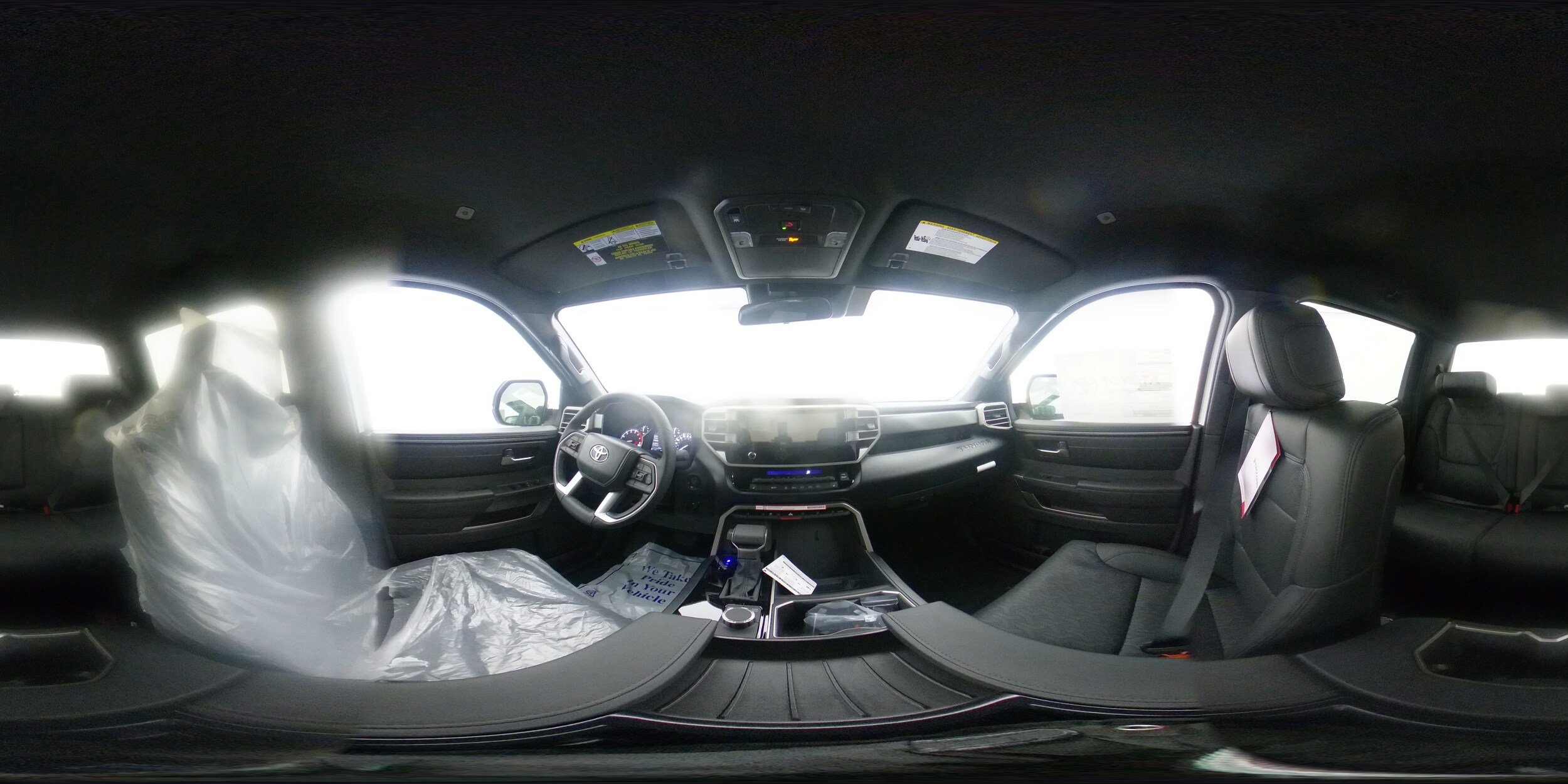 2025 Toyota Tundra SR5 - Photo 17