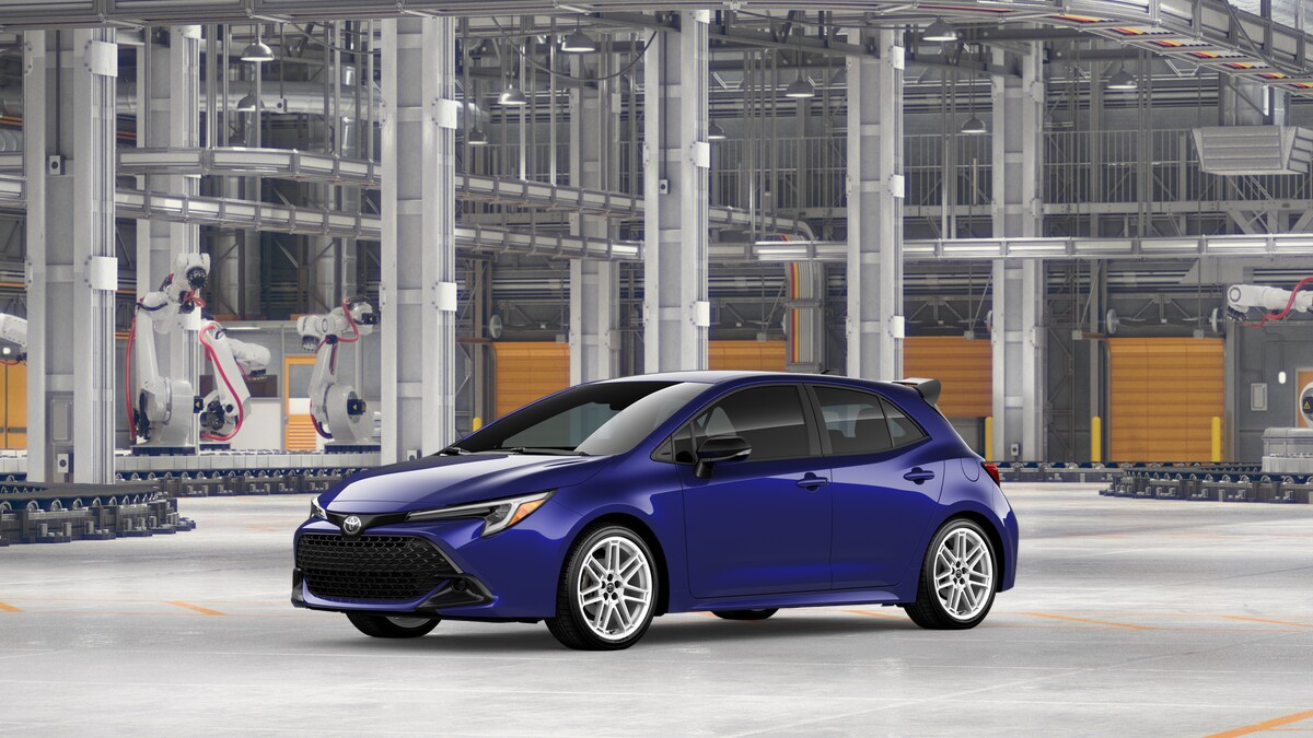 2026 Toyota Corolla SE photo 2