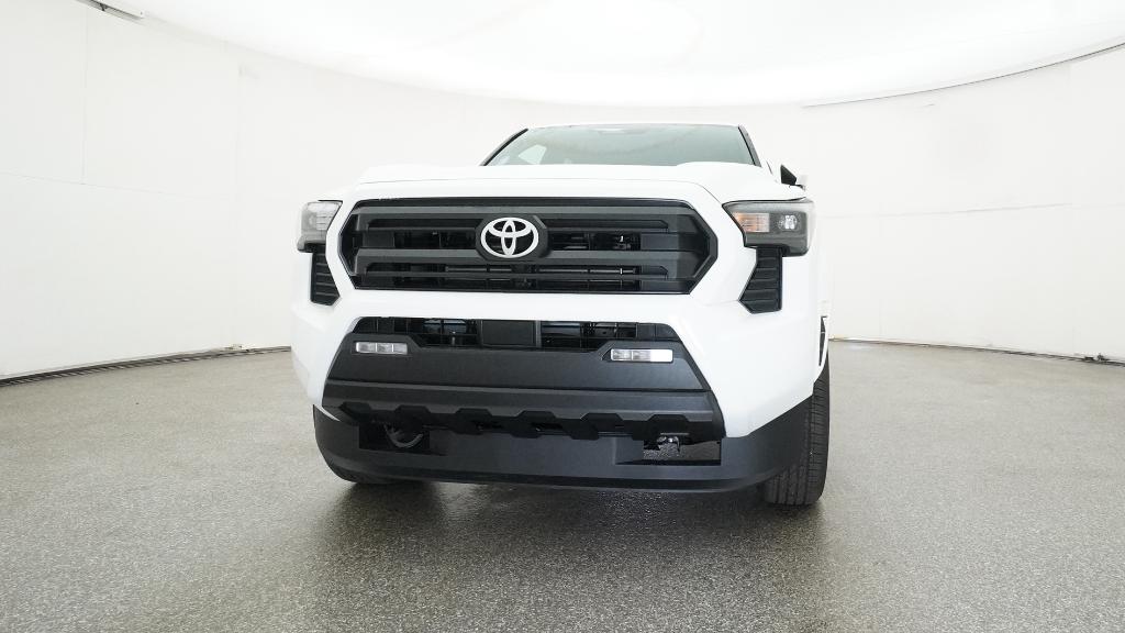 2025 Toyota Tacoma SR5 photo 2