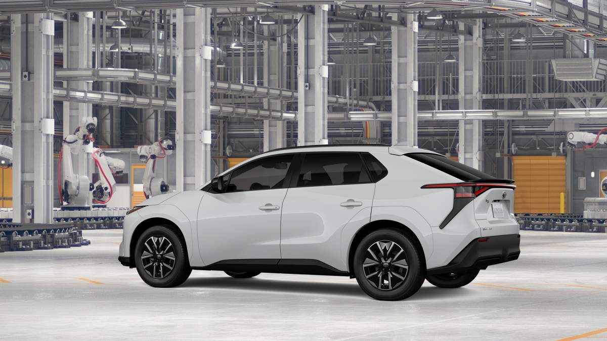 2026 Toyota bZ XLE - Photo 5