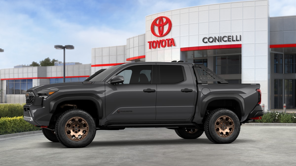 2025 Toyota Tacoma Trailhunter photo 3