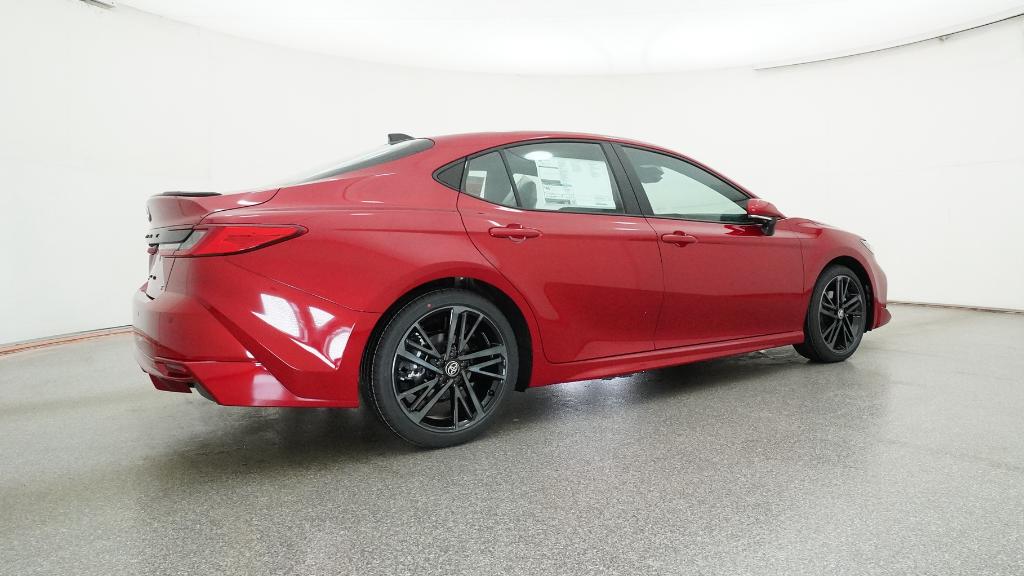 2026 Toyota Camry XSE - Photo 14
