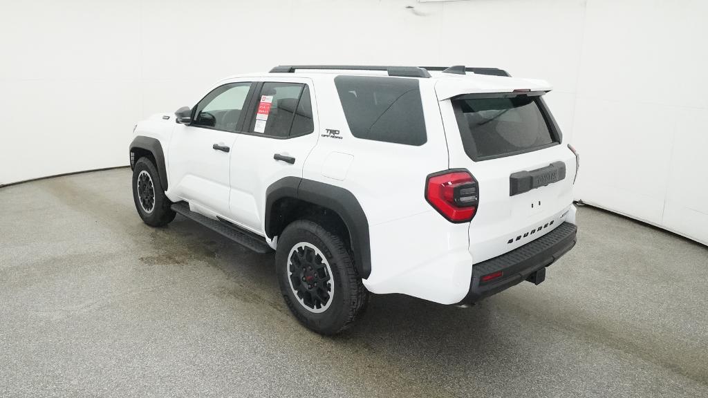 2025 Toyota 4Runner TRD Off-Road - Photo 6