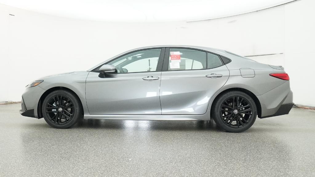 Used 2025 Toyota Camry SE Sedan
