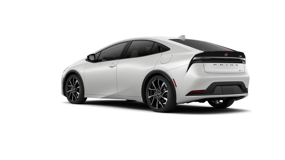 2026 Toyota Prius Plug-in Hybrid XSE - Photo 22