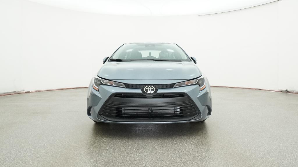 2026 Toyota Corolla LE photo 3