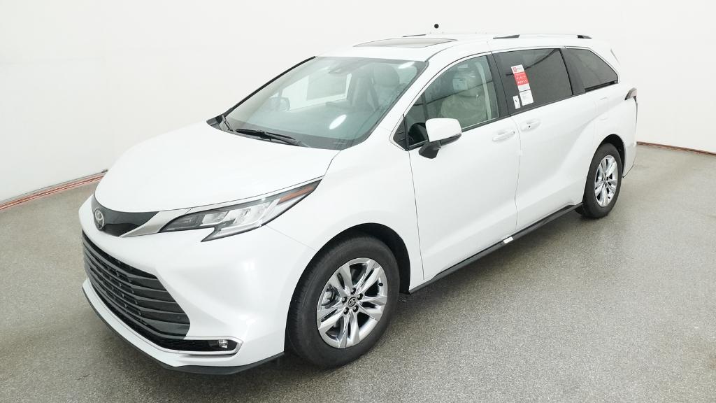2026 Toyota Sienna Limited 7-Passenger Hybrid FWD's photo