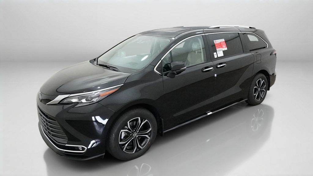 2026 Toyota Sienna Platinum Van Passenger Van