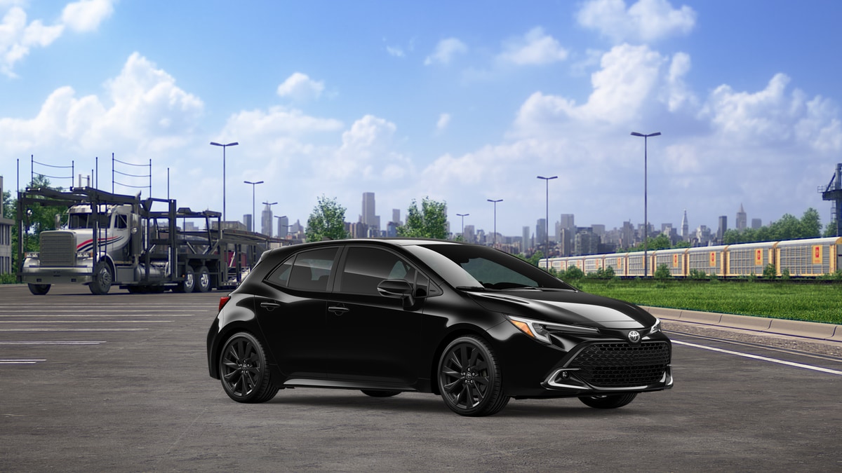 2026 Toyota Corolla Hatchback XSE - Photo 14