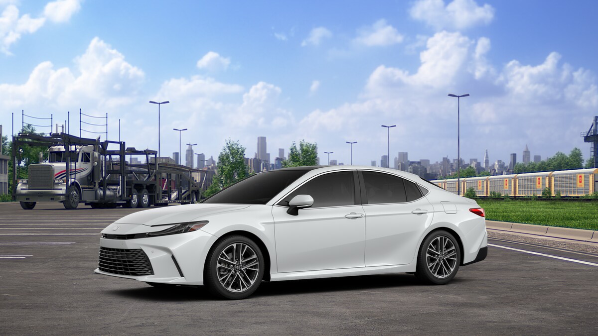 2026 Toyota Camry XLE photo 2