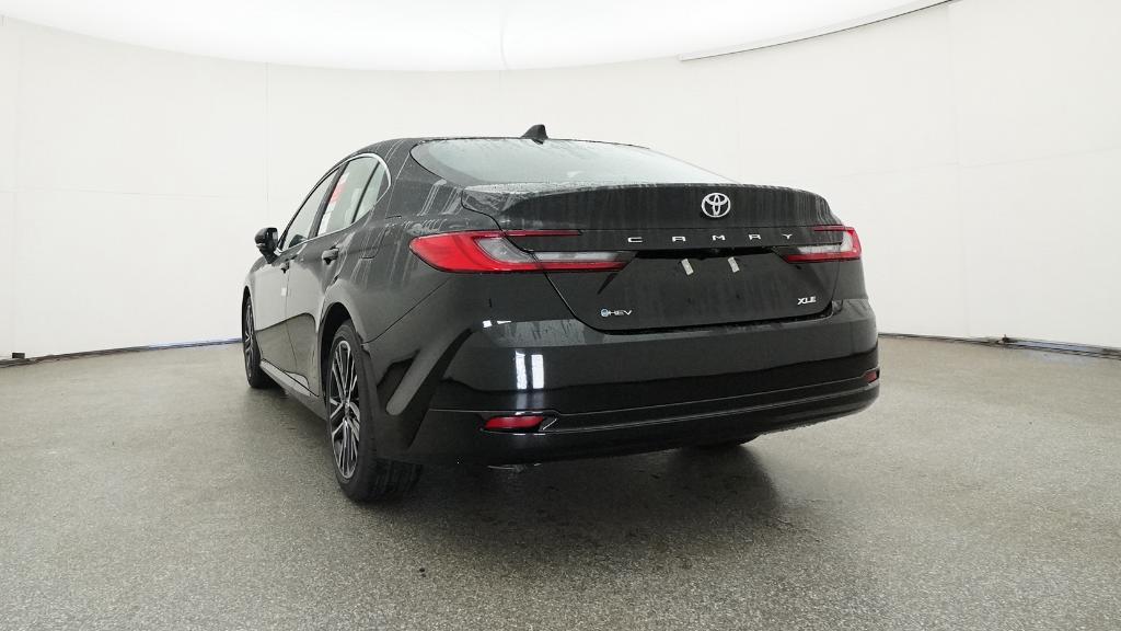 2026 Toyota Camry XLE photo 3