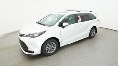 2026 Toyota Sienna XLE Van Passenger Van