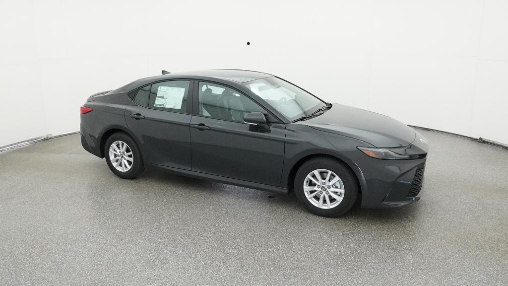 2026 Toyota Camry LE photo 3