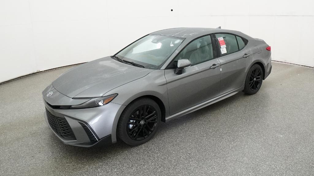 2026 Toyota Camry SE's photo