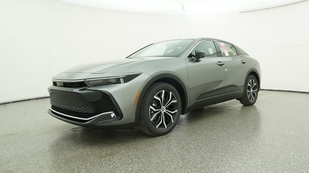 2026 Toyota Crown XLE photo 3