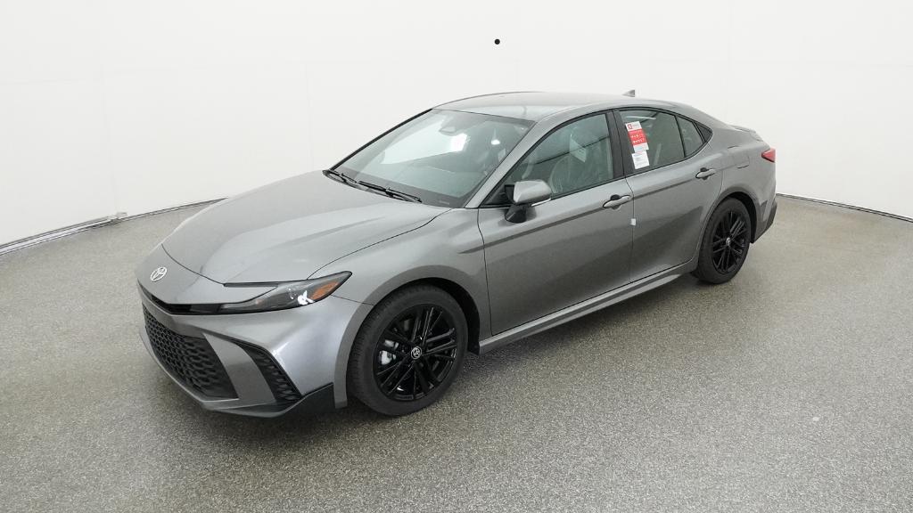 2026 Toyota Camry SE's photo