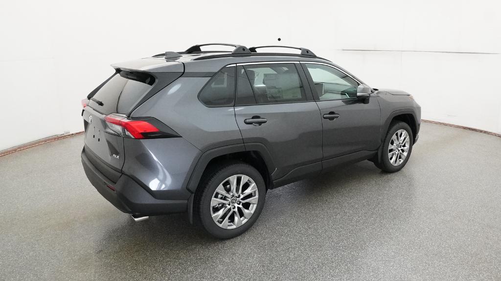 2025 Toyota RAV4 XLE Premium photo 4