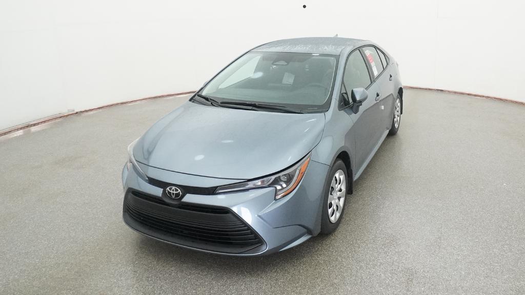 2026 Toyota Corolla LE photo 3