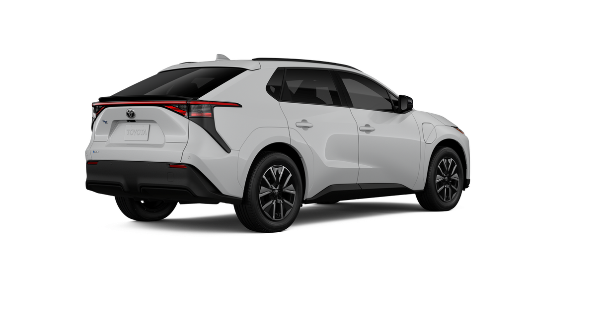 2026 Toyota bZ XLE - Photo 34