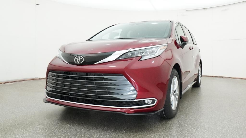 New 2026 Toyota Sienna Limited 7 PASSENGER