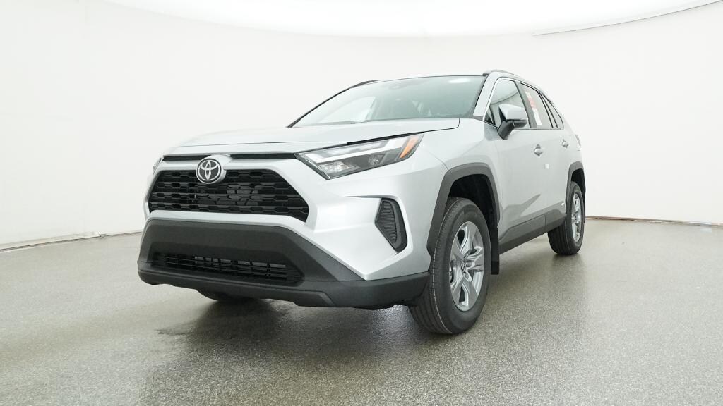 New 2025 Toyota RAV4 Hybrid XLE SUV