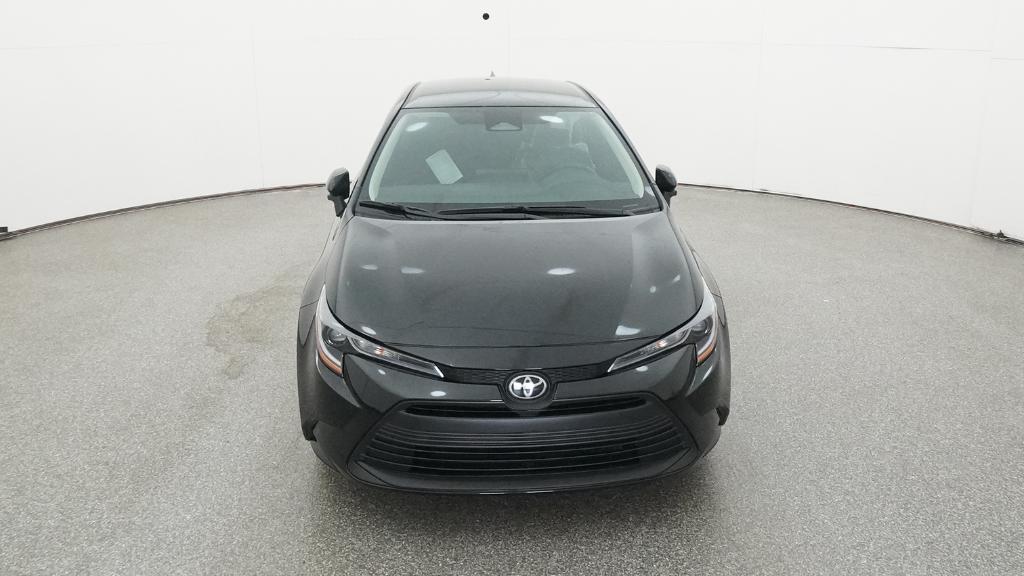2026 Toyota Corolla LE photo 3