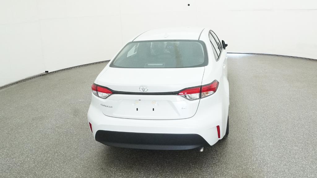 2026 Toyota Corolla LE photo 4