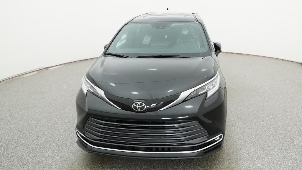 2026 Toyota Sienna Limited - Photo 46