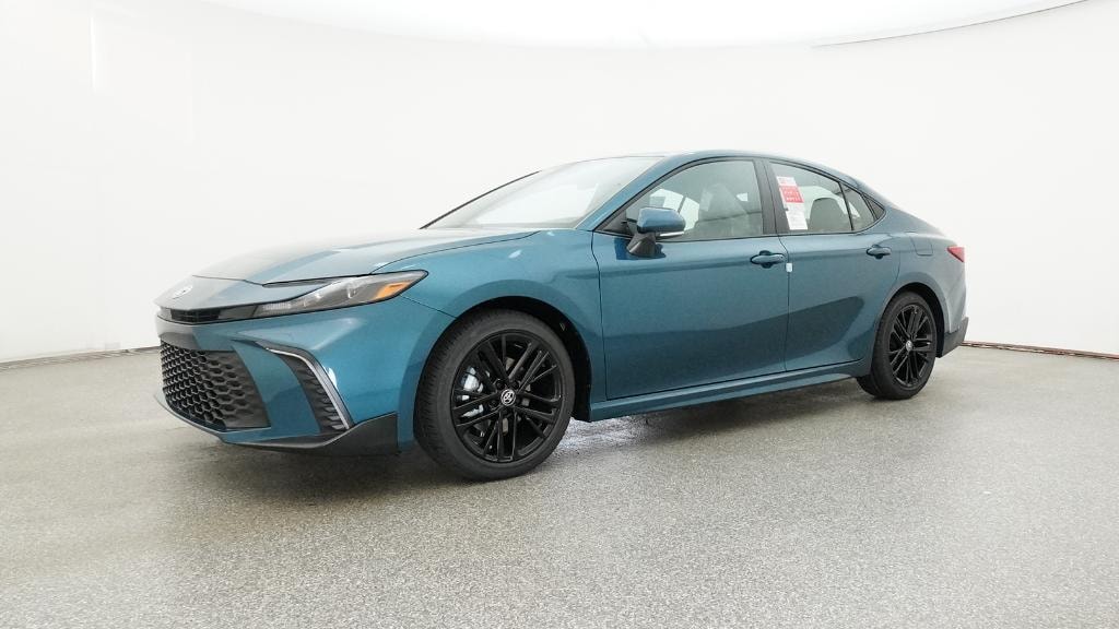 Used 2025 Toyota Camry SE Sedan