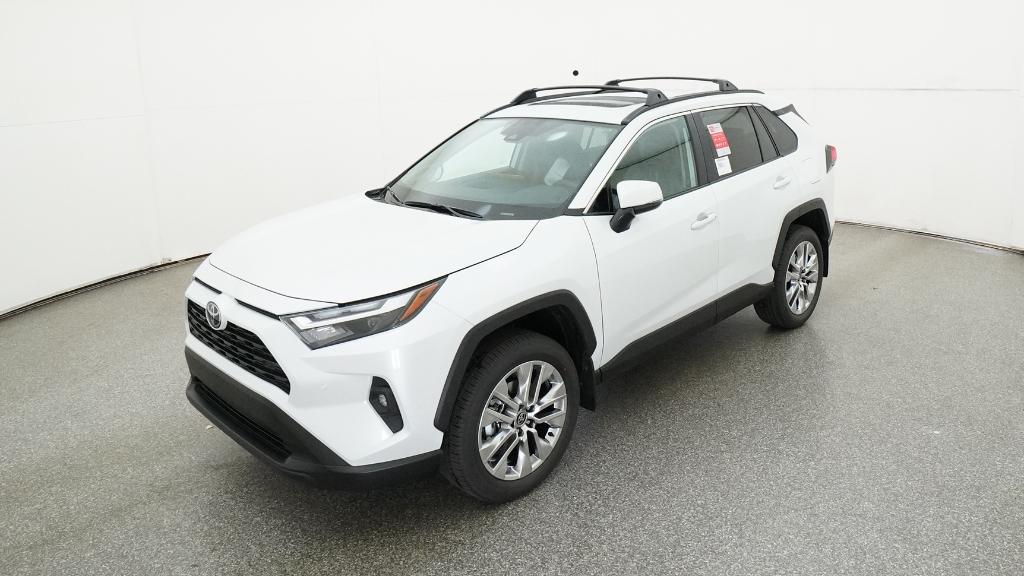 2025 Toyota RAV4 XLE Premium's photo