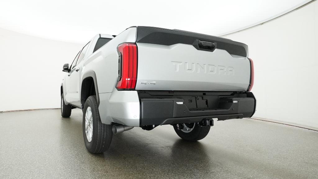 2026 Toyota Tundra SR5 - Photo 36