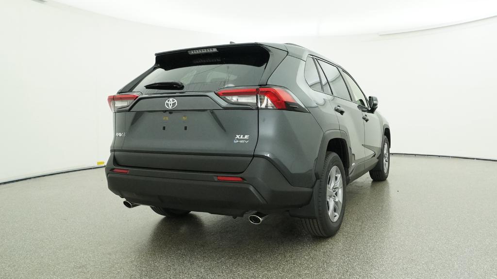 2025 Toyota RAV4 Hybrid XLE photo 2