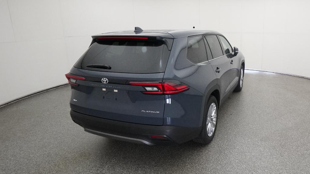 2026 Toyota Grand Highlander Platinum - Photo 15