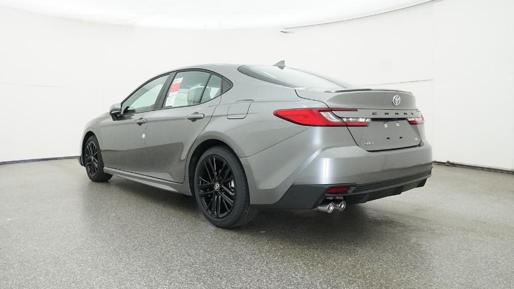 Used 2026 Toyota Camry SE Sedan