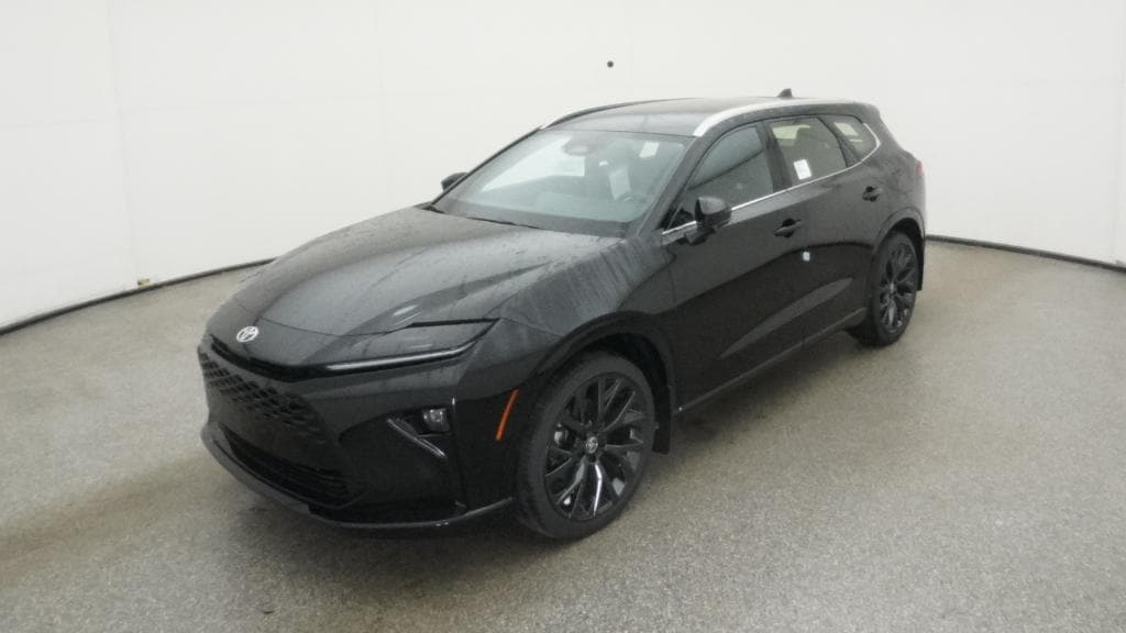 2025 Toyota Crown Signia Limited's photo