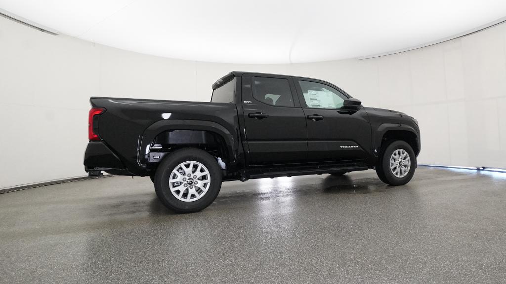 2025 Toyota Tacoma SR5 photo 4