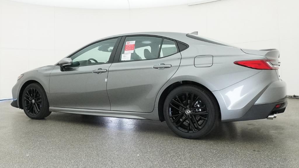 Used 2026 Toyota Camry SE Sedan