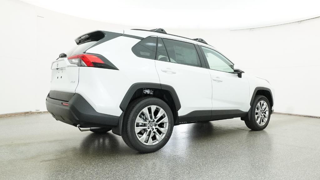 2025 Toyota RAV4 XLE Premium photo 2