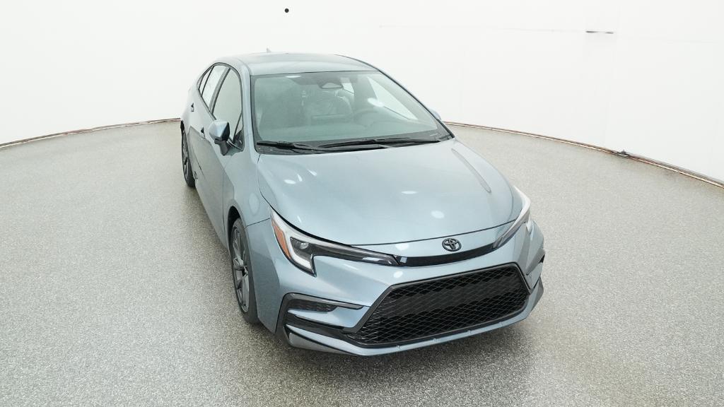 2026 Toyota Corolla SE photo 2