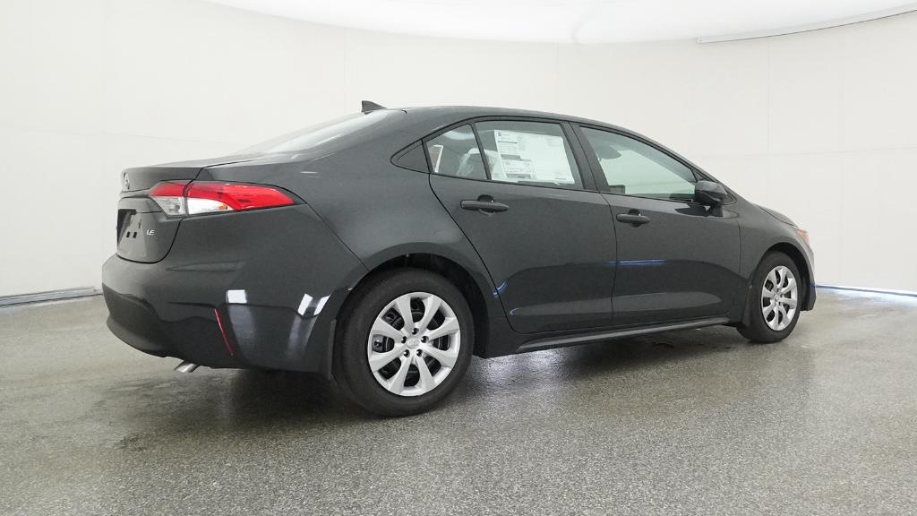 2026 Toyota Corolla LE photo 3